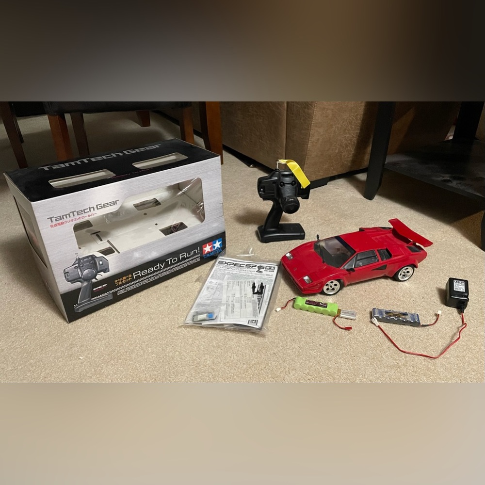 Tamiya TamTech Countach w/battires